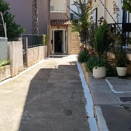아파트 Family Friendly Spacious Near Ancient Olympia And Katakolo Fully Equipped With Garden *