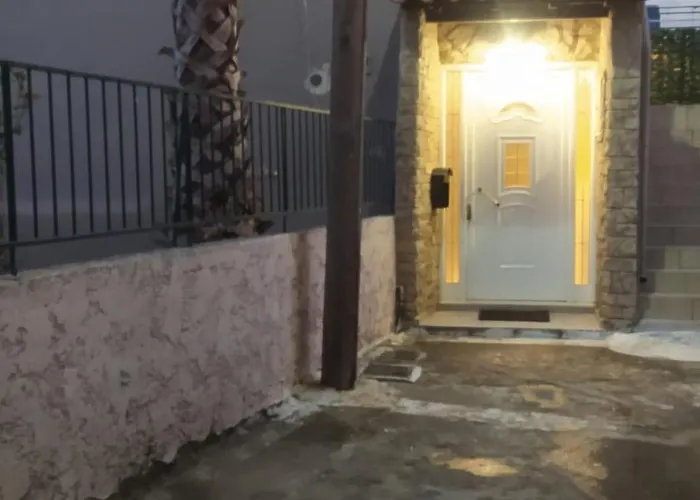 Enjoy Hospitallity At Fully Equipped With Free Parking- Near The Ancient Olympia Апартаменты